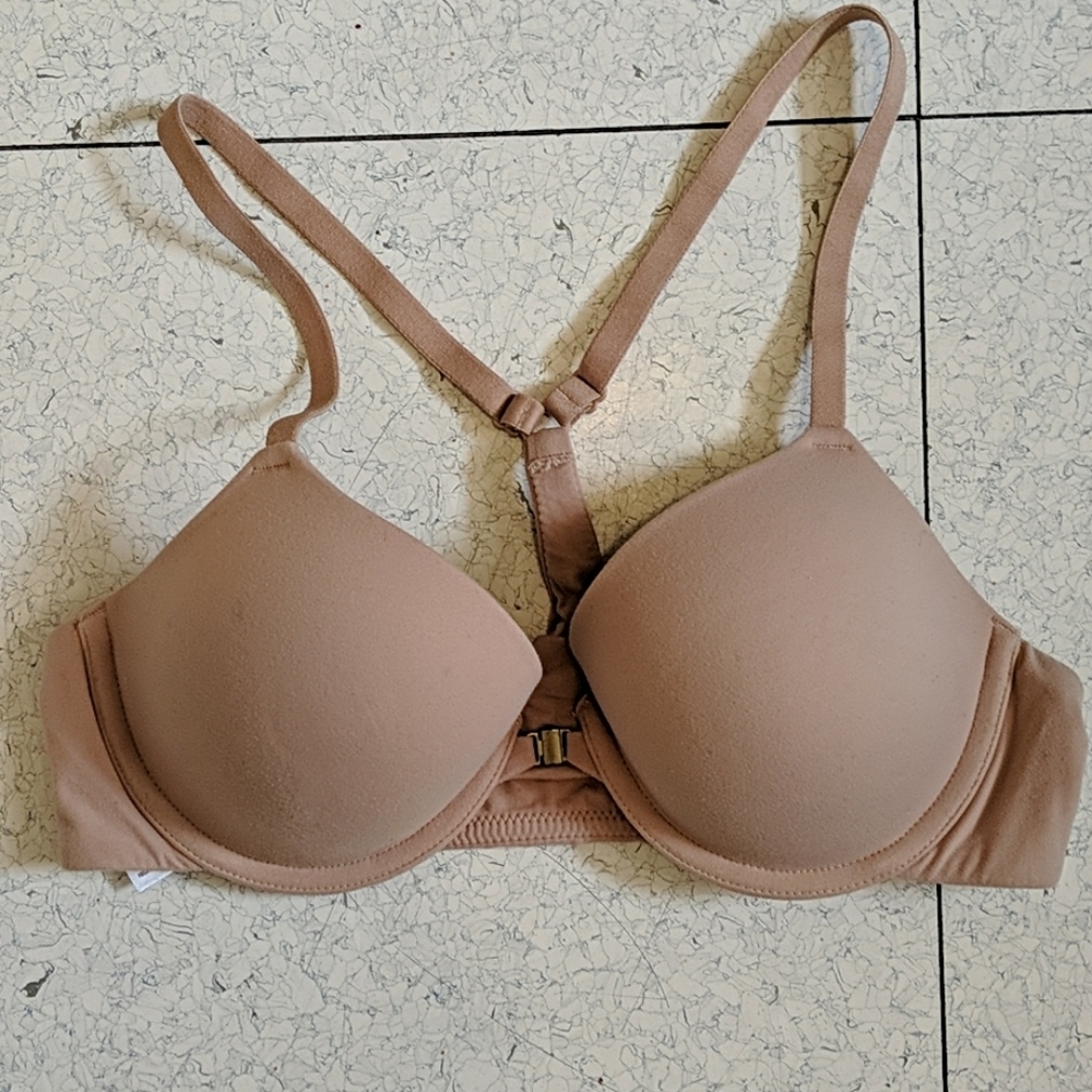 34a gilligan and o'malley nude bra